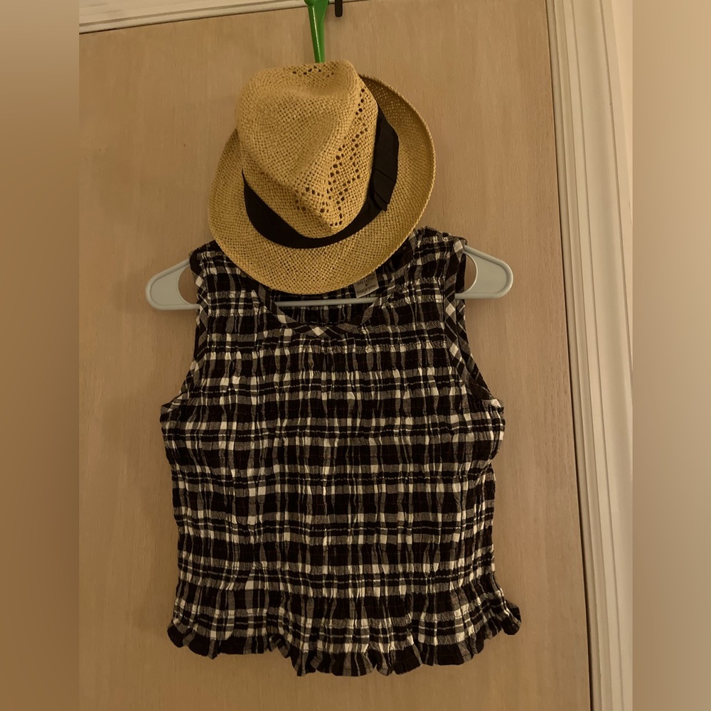Vintage style crop top